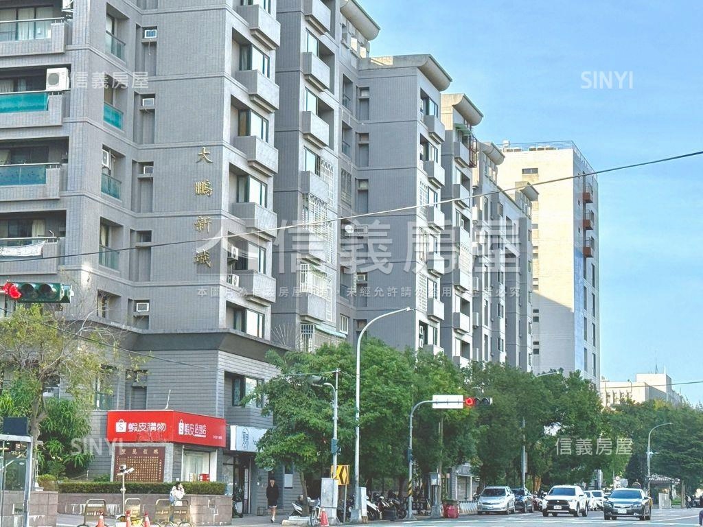 中央公園旁震後面公園３房房屋室內格局與周邊環境