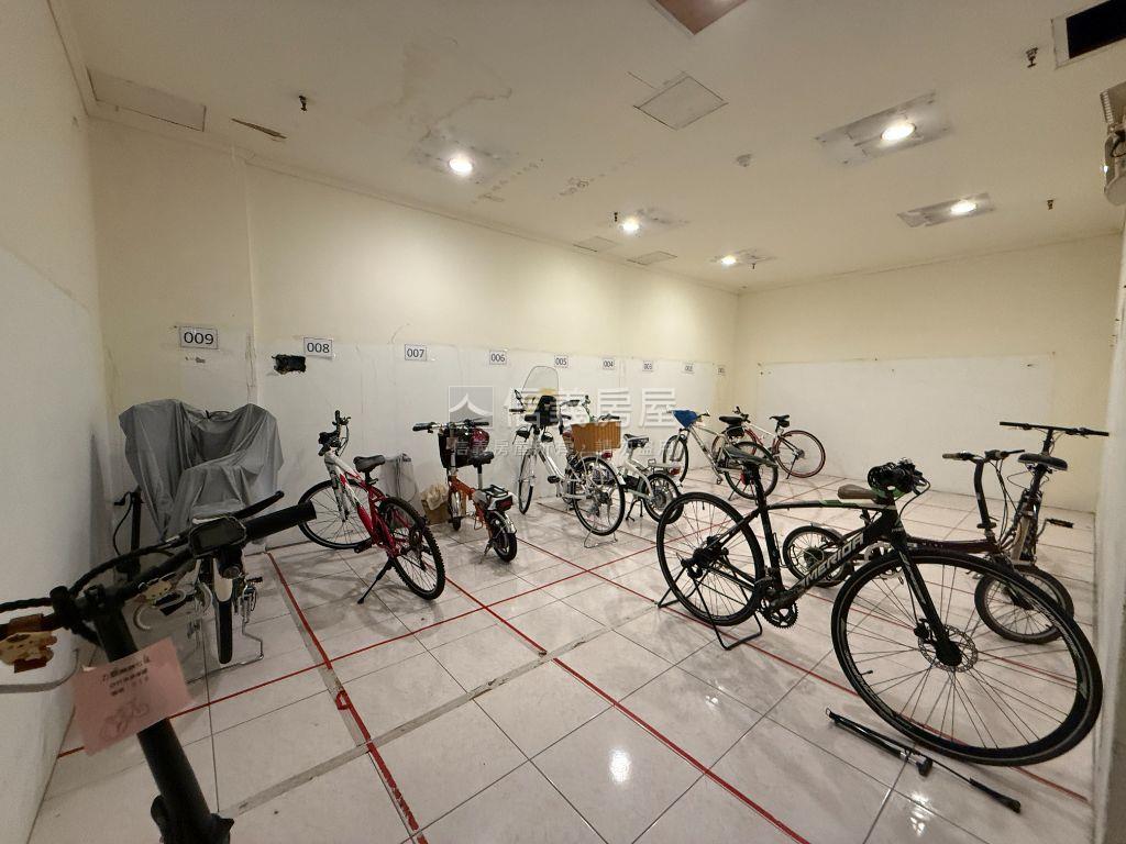 星雲街高樓綠景小宅房屋室內格局與周邊環境