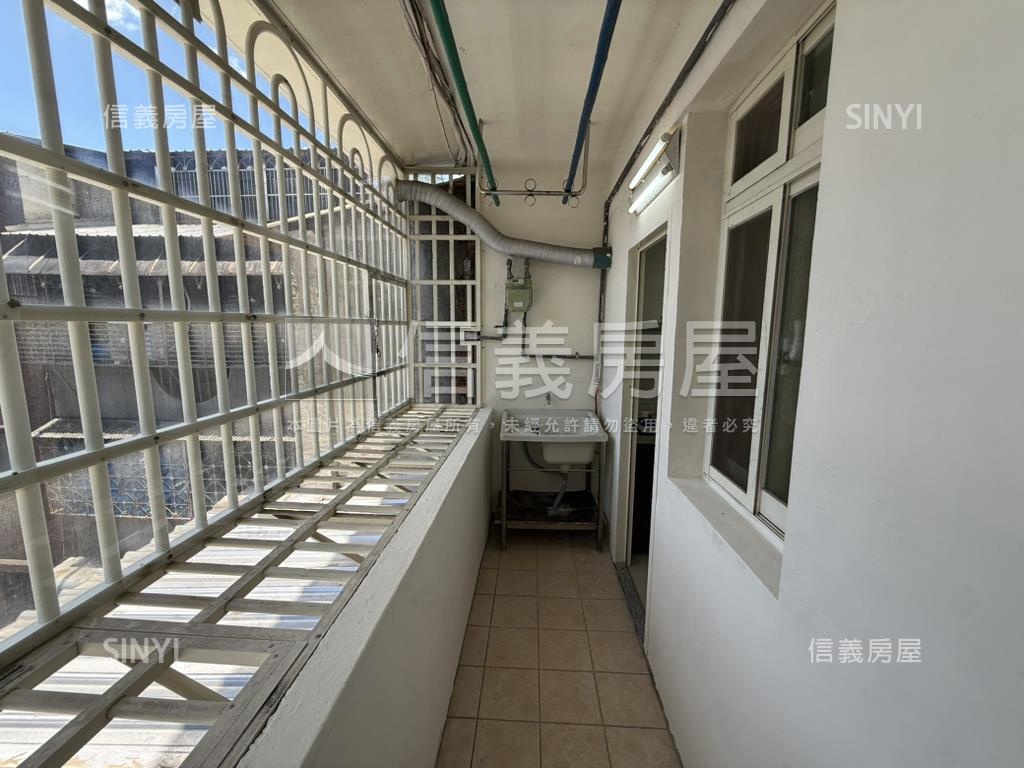 龜山頂興路屋況好美寓房屋室內格局與周邊環境