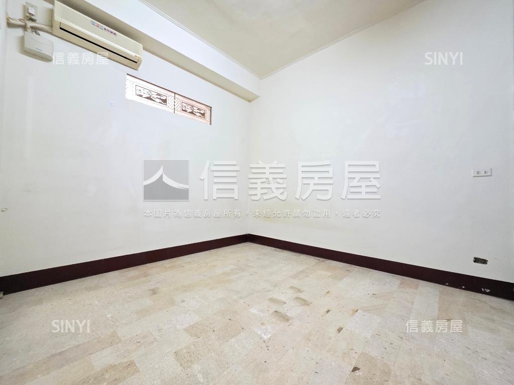興大附中臨路透店房屋室內格局與周邊環境