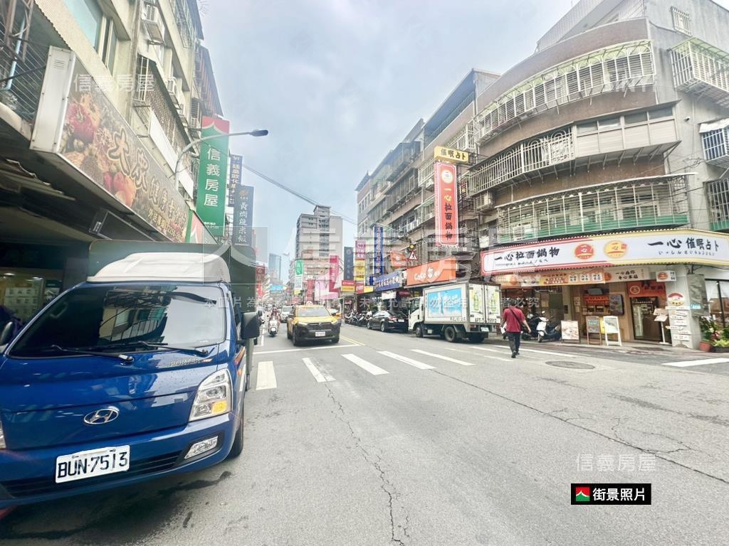 正新海路黃金人潮店面房屋室內格局與周邊環境