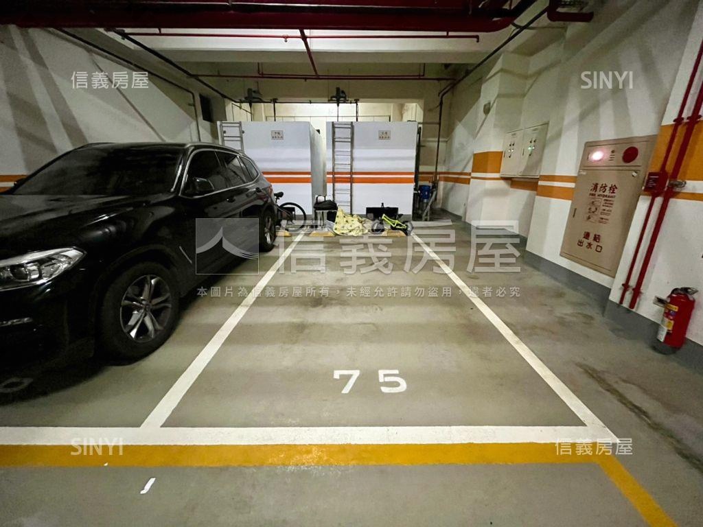 【鄉林原創】綠景坡平車位房屋室內格局與周邊環境