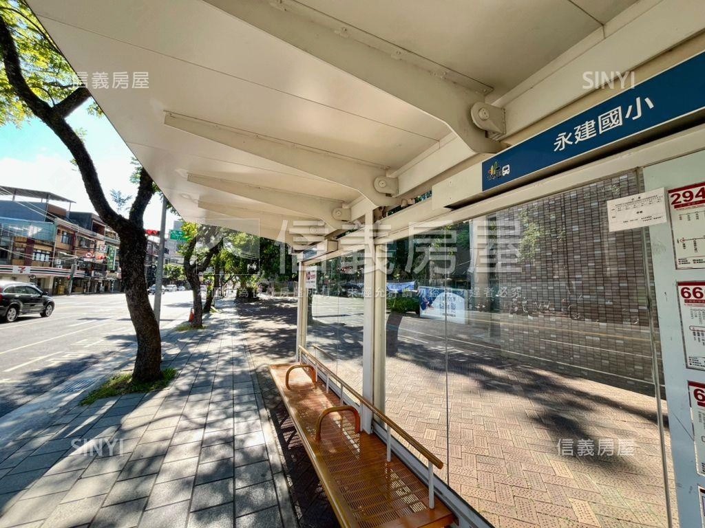 【鄉林原創】綠景坡平車位房屋室內格局與周邊環境