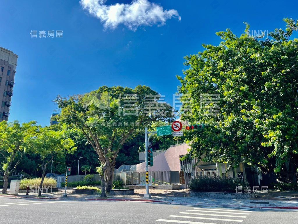 【鄉林原創】綠景坡平車位房屋室內格局與周邊環境