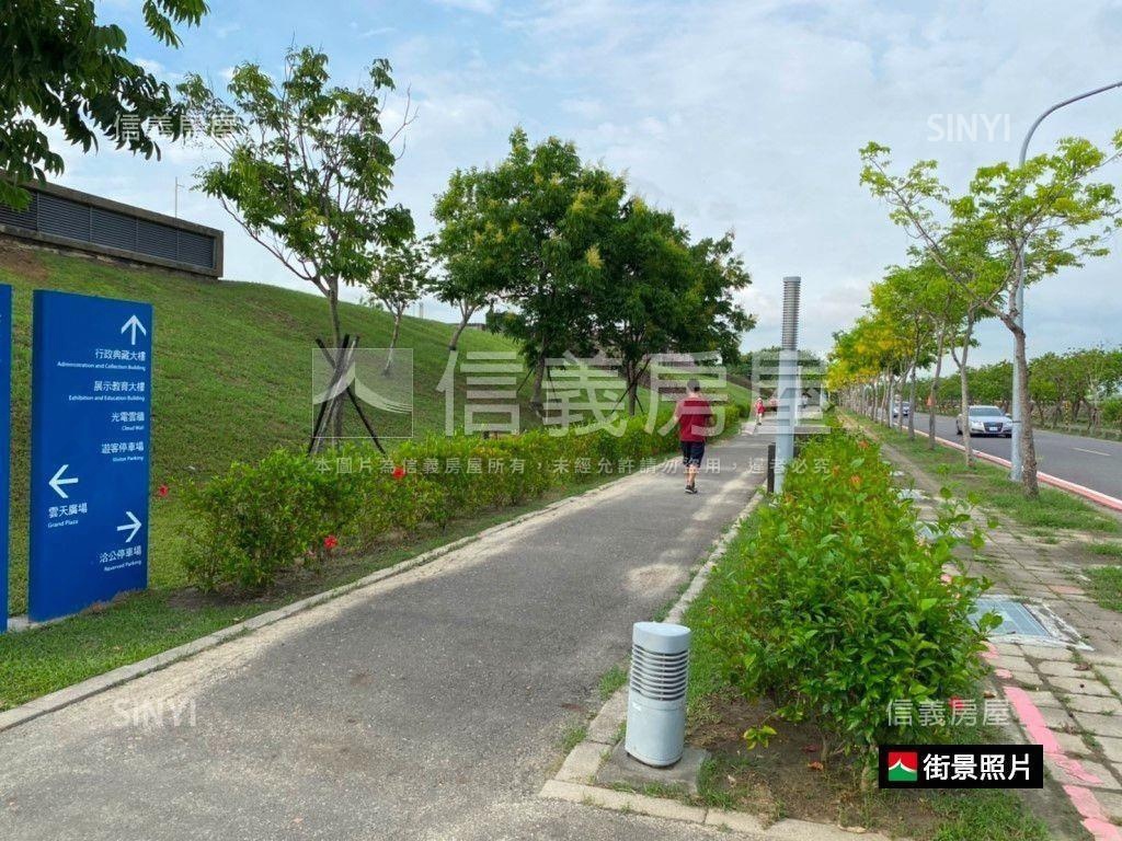 南科高樓三房坡平車位房屋室內格局與周邊環境