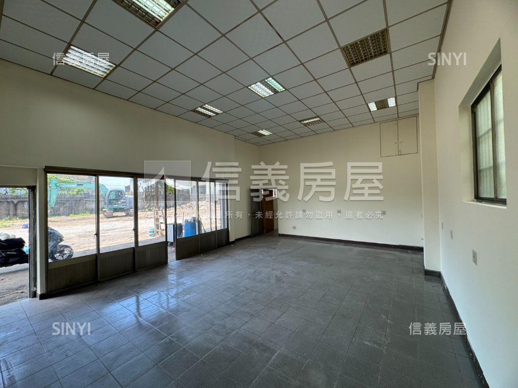 大雅近國道約８８８坪基地房屋室內格局與周邊環境