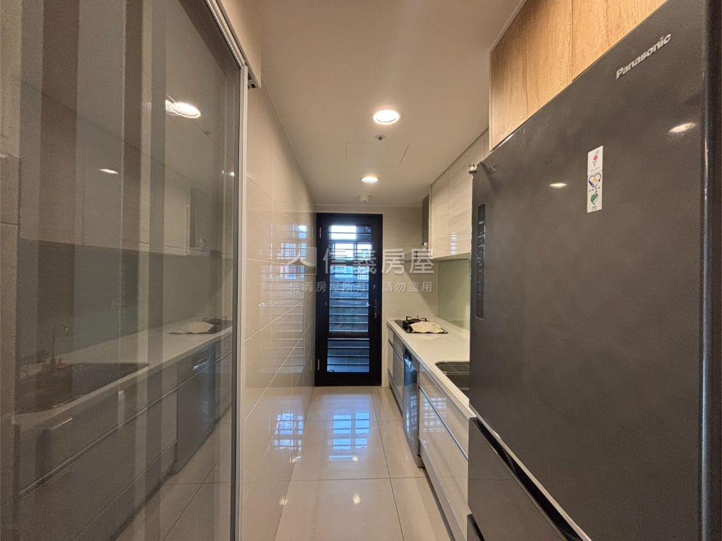 夏日晴朗☆御東城三房房屋室內格局與周邊環境