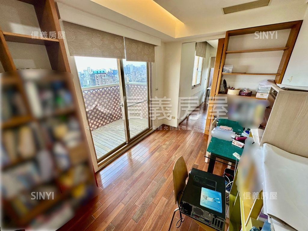 綠園道第一排近美術館房屋室內格局與周邊環境