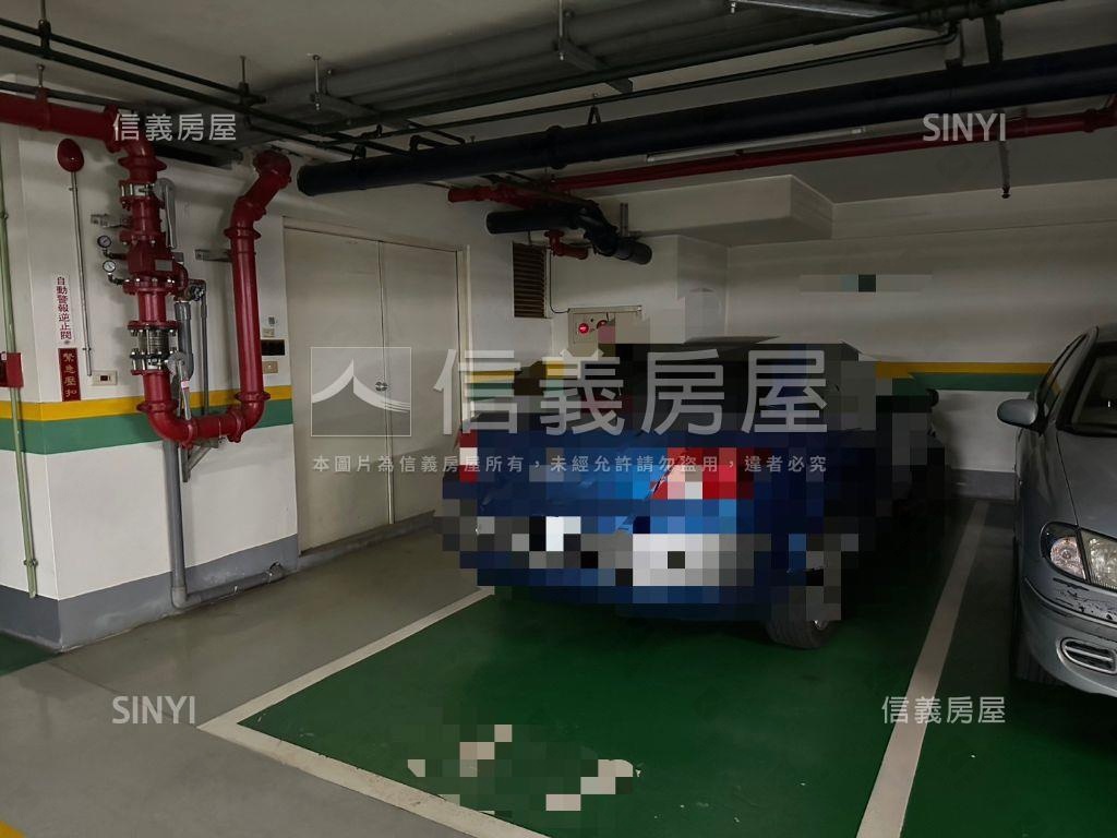 綠園道第一排近美術館房屋室內格局與周邊環境