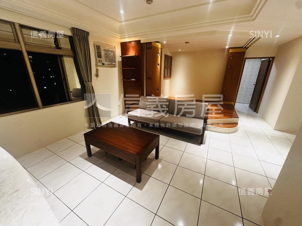 長江華廈兩房車位房屋室內格局與周邊環境