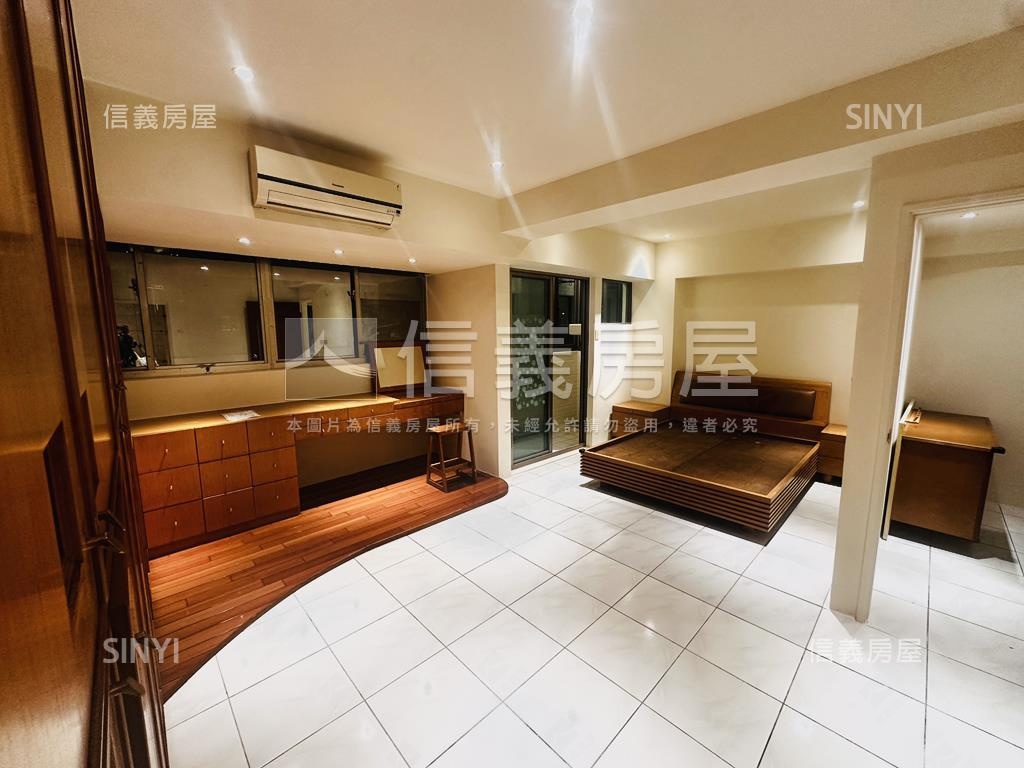 長江華廈兩房車位房屋室內格局與周邊環境