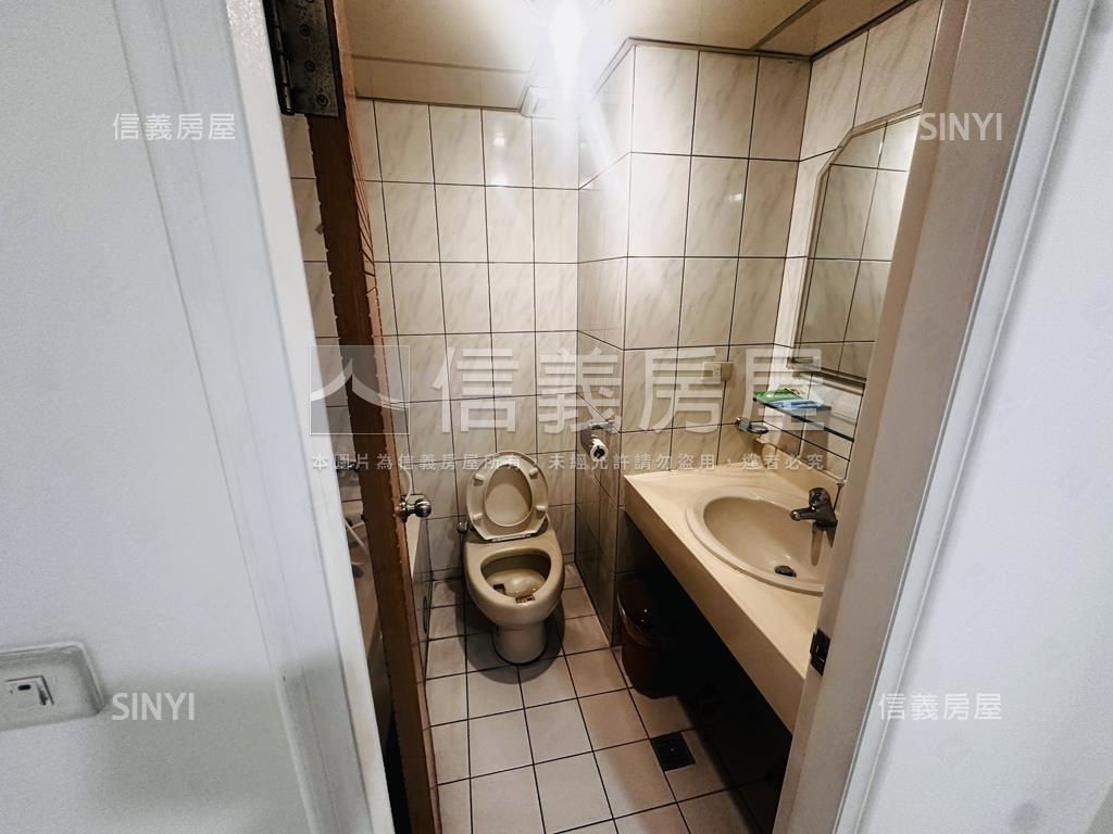 長江華廈兩房車位房屋室內格局與周邊環境