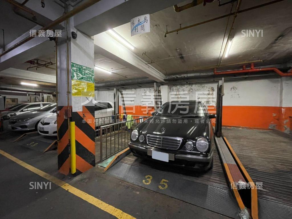 中興路稀有商辦附車位房屋室內格局與周邊環境