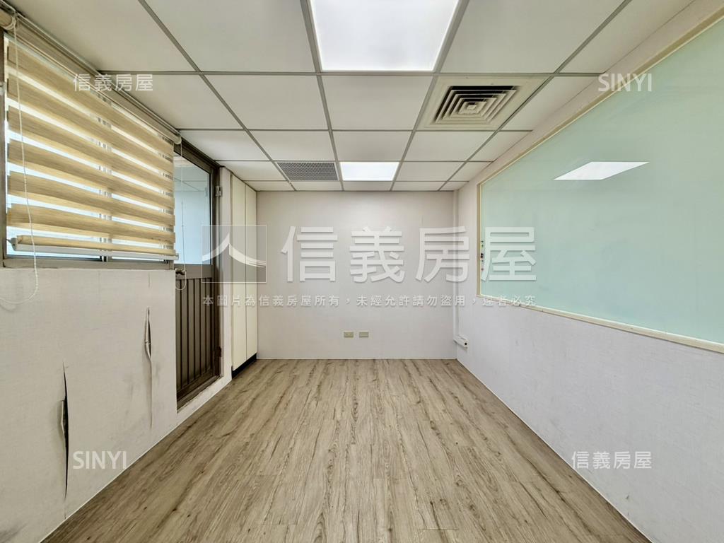 【新案】看１０１高樓純辨房屋室內格局與周邊環境
