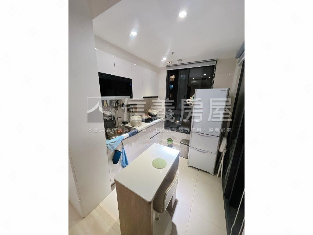 富宇天匯景觀兩房車位房屋室內格局與周邊環境