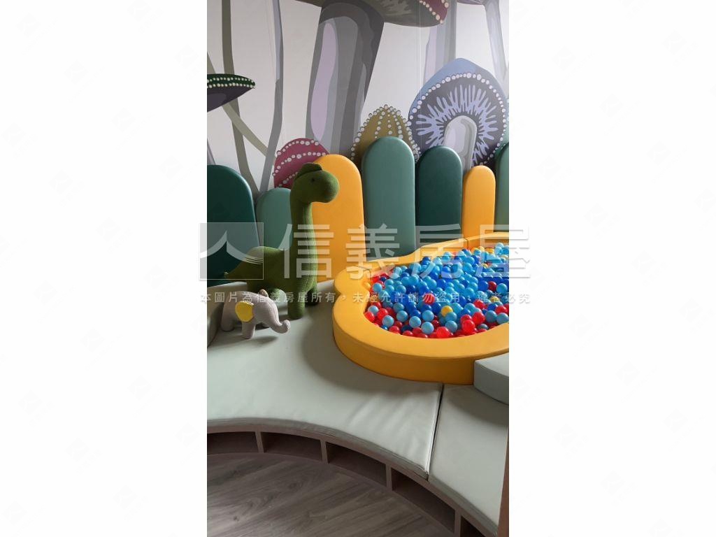 富宇天匯景觀兩房車位房屋室內格局與周邊環境