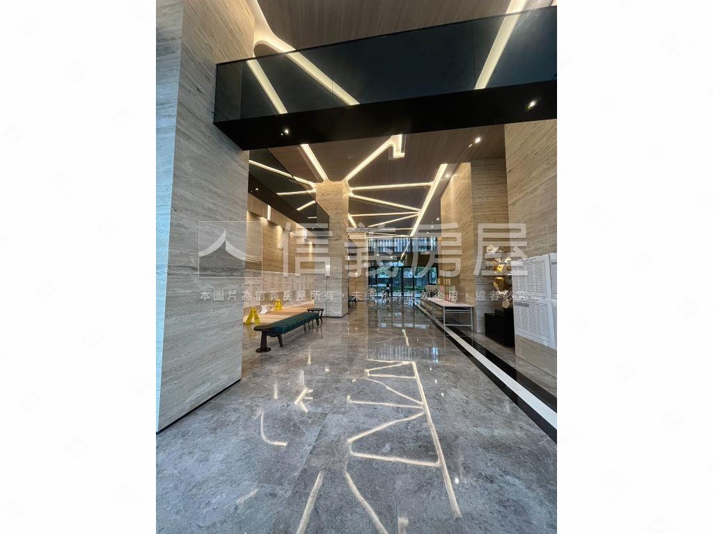 富宇天匯景觀兩房車位房屋室內格局與周邊環境