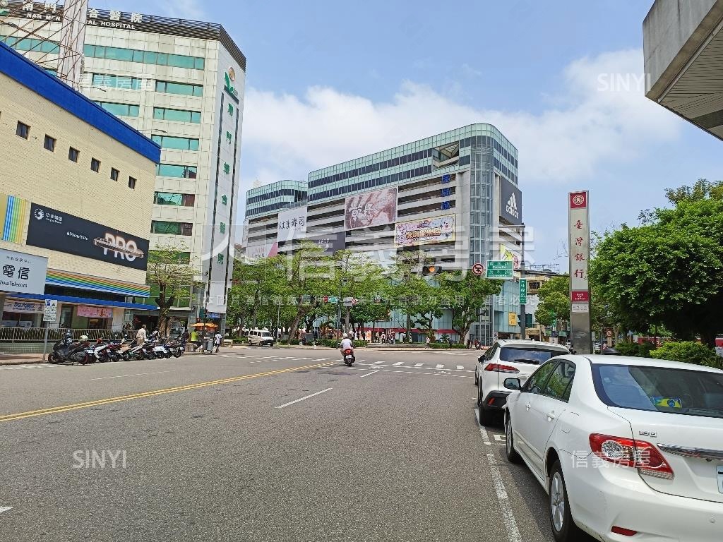 專任近火車站市區超值透天房屋室內格局與周邊環境