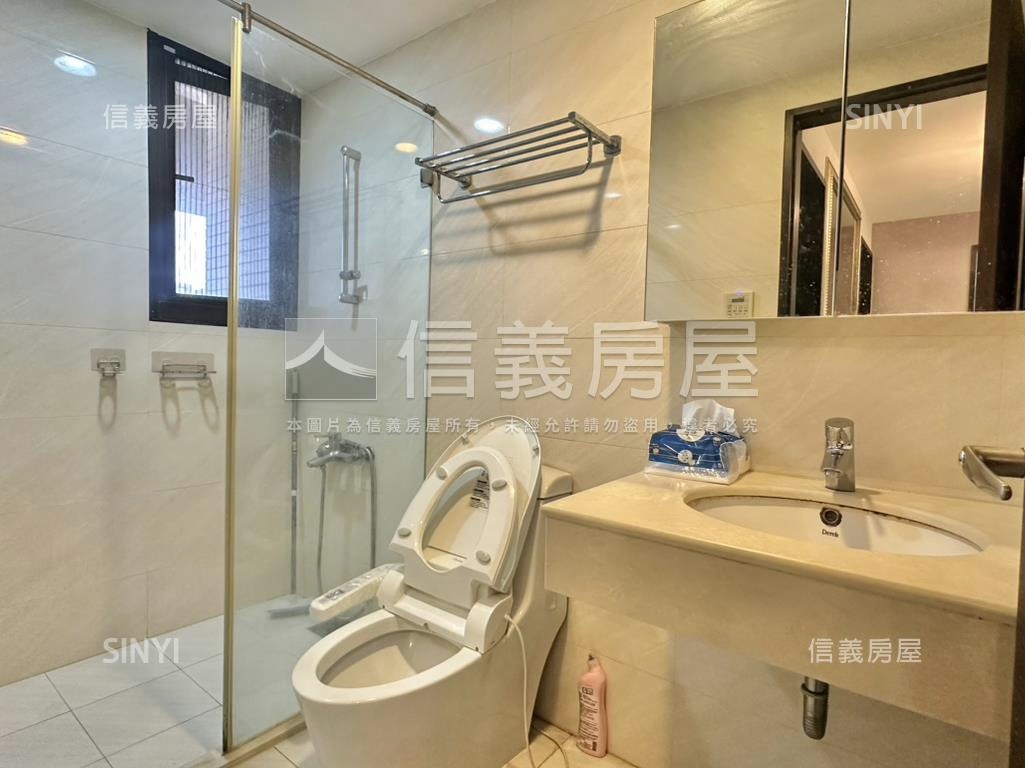 烏日櫻花一綻兩房平車房屋室內格局與周邊環境