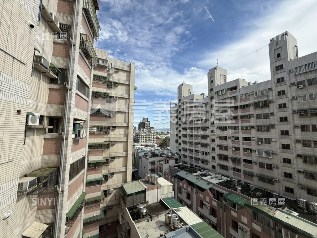 中山醫商圈採光四房房屋室內格局與周邊環境