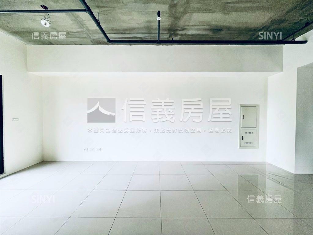 春福興波三房雙平車房屋室內格局與周邊環境