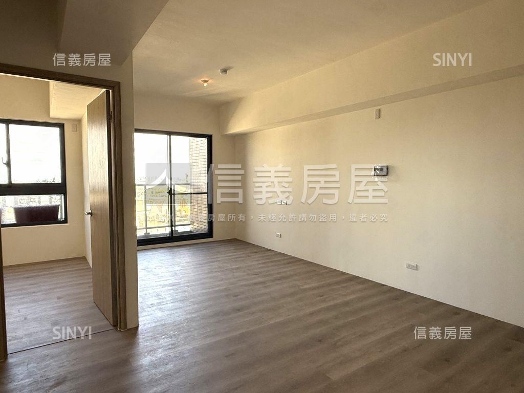 文化國小康晶硯三房車位房屋室內格局與周邊環境