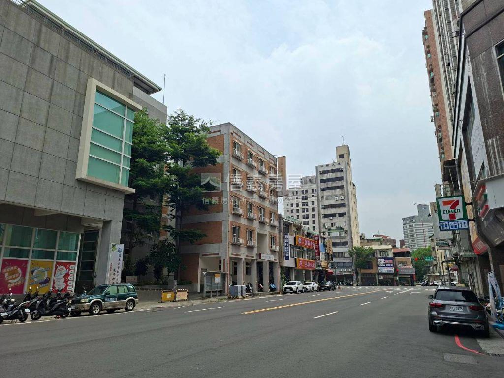 近園道三樓三房通風公寓房屋室內格局與周邊環境