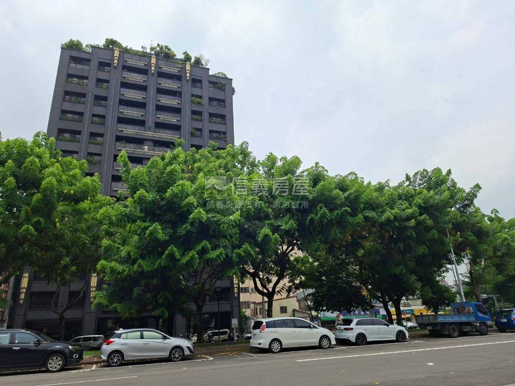 近園道三樓三房通風公寓房屋室內格局與周邊環境