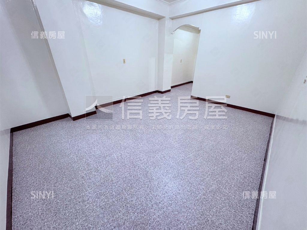★府中捷運鬧中取靜美寓★房屋室內格局與周邊環境