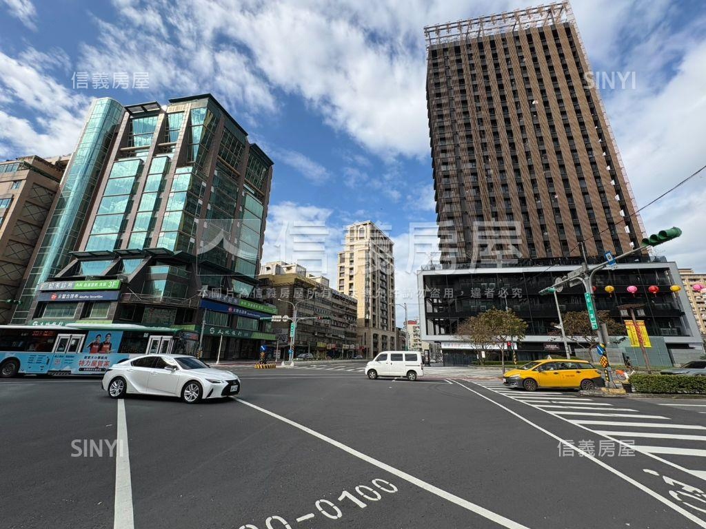 站前核心鑽石店面房屋室內格局與周邊環境