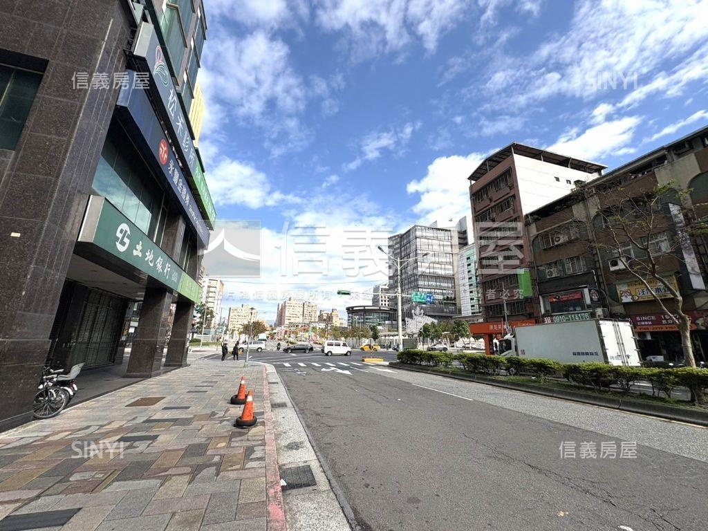 站前核心鑽石店面房屋室內格局與周邊環境