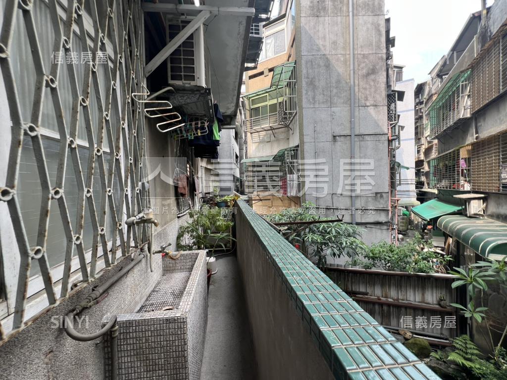 中正南昌♛都跟潛力公寓房屋室內格局與周邊環境