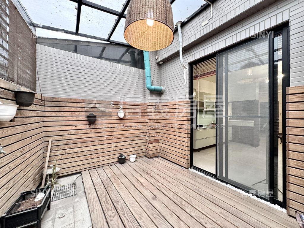 多城ＮＨＫ透天車墅房屋室內格局與周邊環境