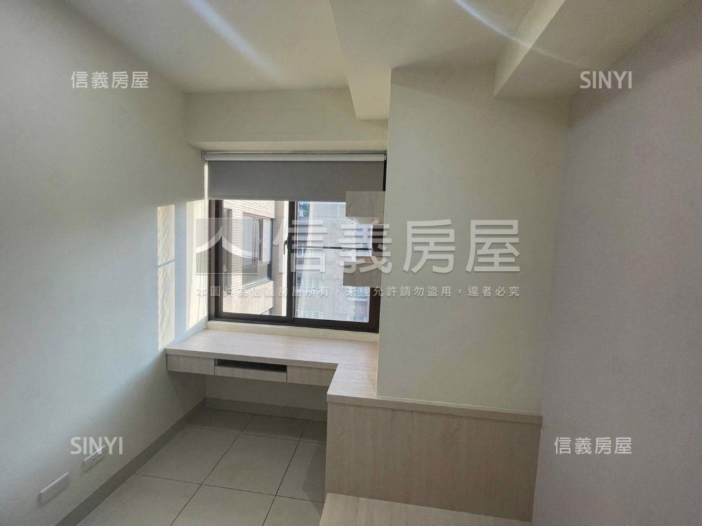 鼎中杏福全新裝潢三房平車房屋室內格局與周邊環境