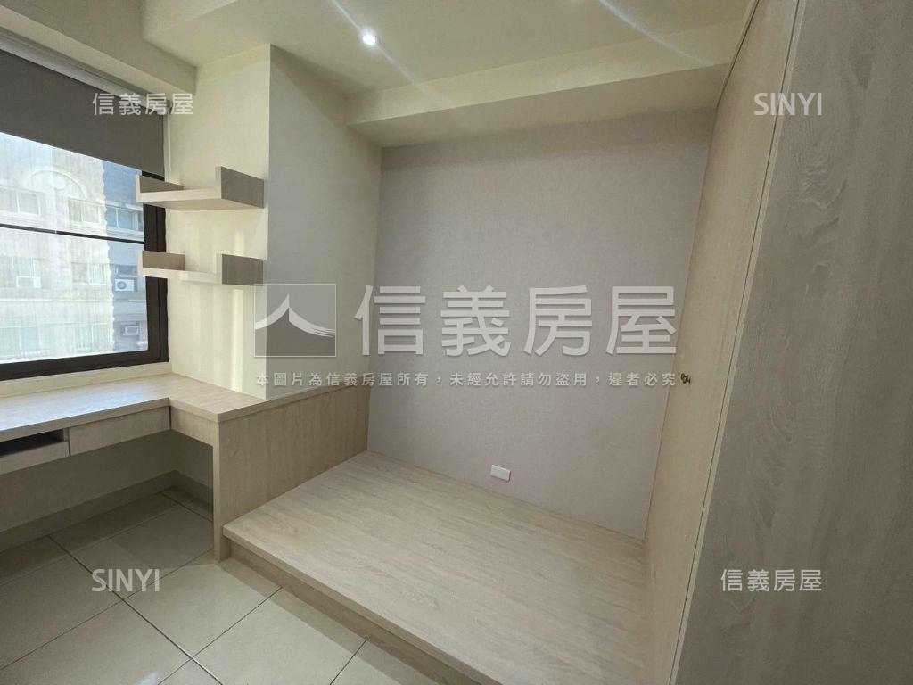 鼎中杏福全新裝潢三房平車房屋室內格局與周邊環境