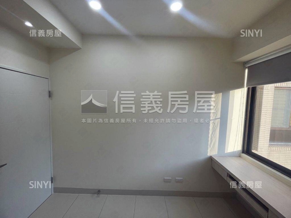 鼎中杏福全新裝潢三房平車房屋室內格局與周邊環境