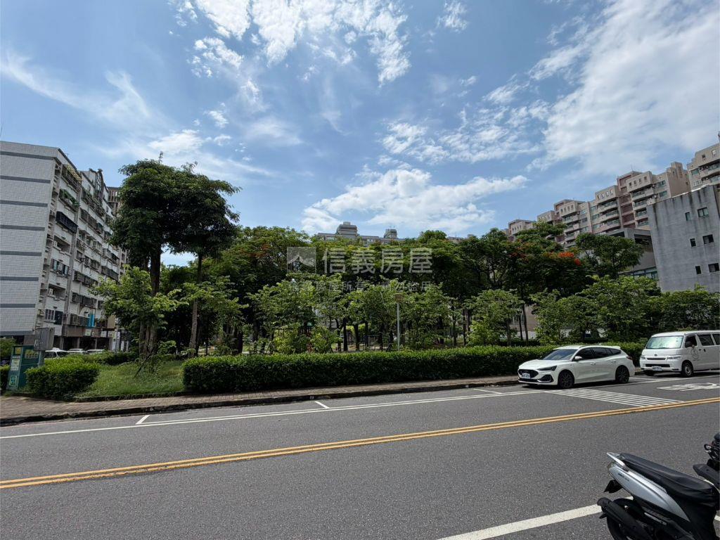 星光水悅明亮四房平車房屋室內格局與周邊環境