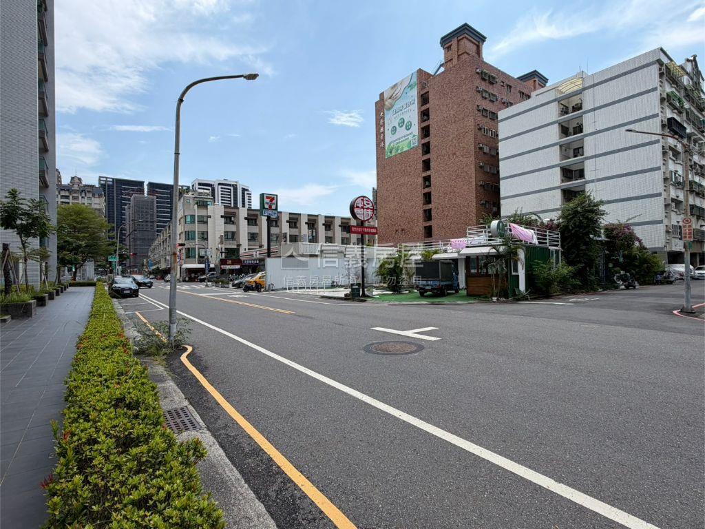 星光水悅明亮四房平車房屋室內格局與周邊環境