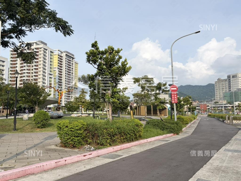景勤公園一樓三面採光美屋房屋室內格局與周邊環境