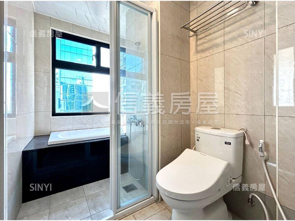 亞灣高樓採光三房平車房屋室內格局與周邊環境