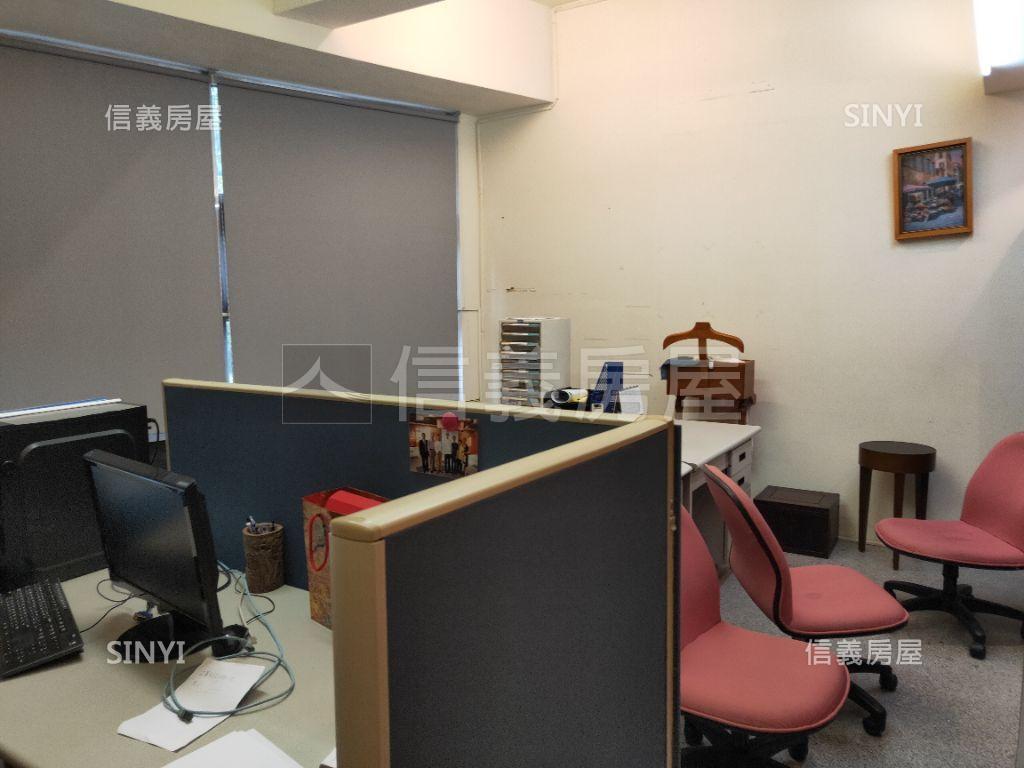 現代米羅３Ｆ辦公室房屋室內格局與周邊環境