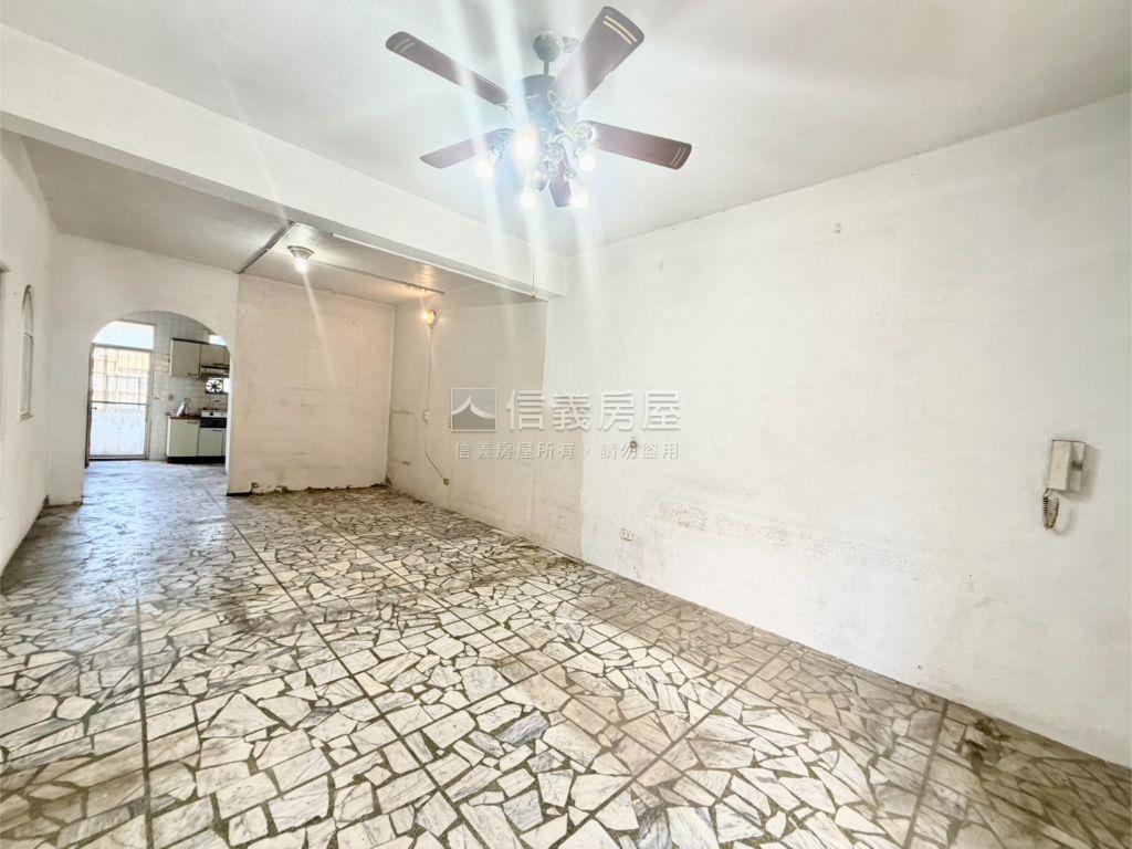 僑中採光公寓房屋室內格局與周邊環境