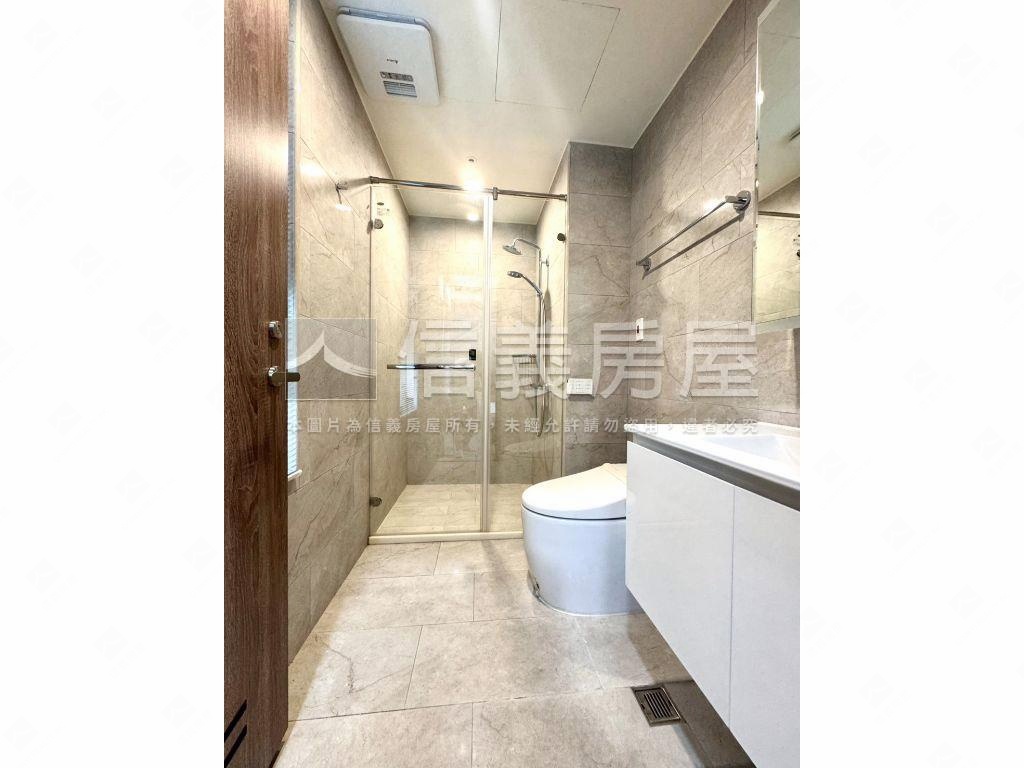 國泰禾輕奢美三房房屋室內格局與周邊環境