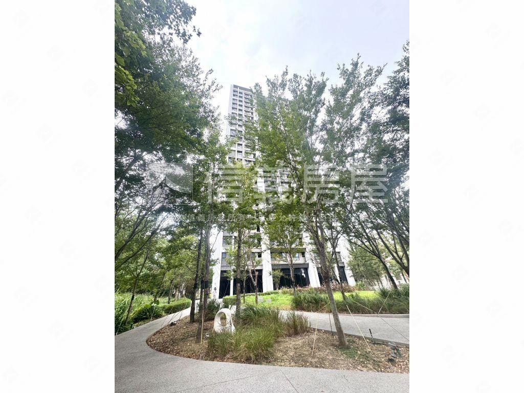 國泰禾輕奢美三房房屋室內格局與周邊環境