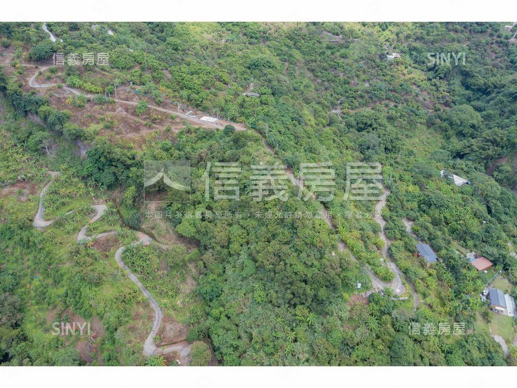霧峰土地。性本愛丘山房屋室內格局與周邊環境