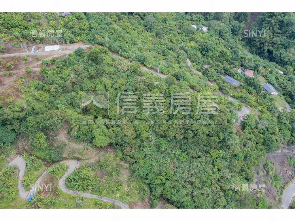 霧峰土地。性本愛丘山房屋室內格局與周邊環境
