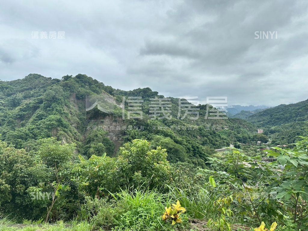 霧峰土地。性本愛丘山房屋室內格局與周邊環境