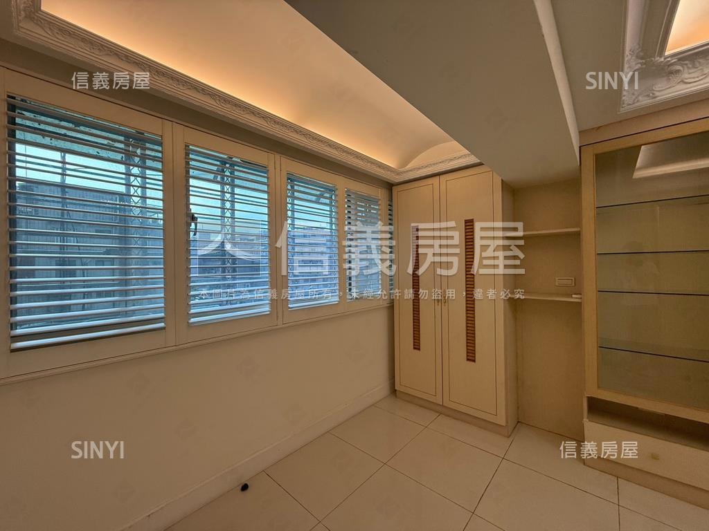 仁愛四房絕美華夏房屋室內格局與周邊環境