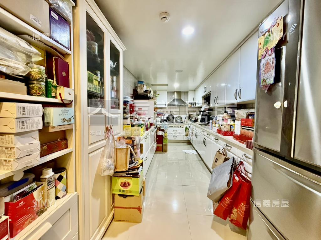 天母行義歐風庭院大戶房屋室內格局與周邊環境