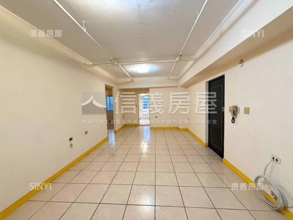 近未來捷運Ｇ１０三房車位房屋室內格局與周邊環境